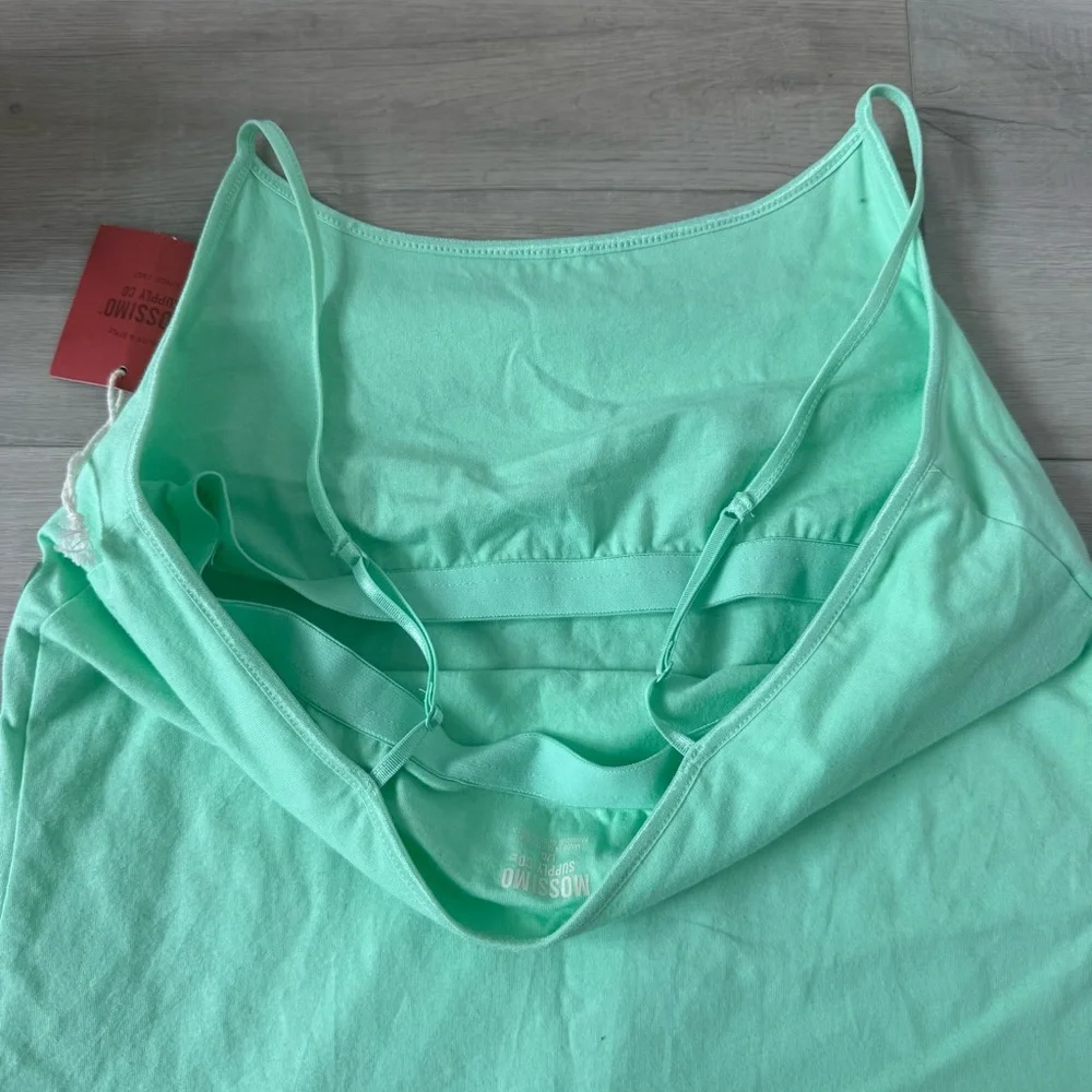 Mossimo women’s Large bright green cami - Picture 4 of 4